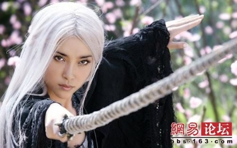 Những màu tóc lạ của sao Hoa Ngữ mà fan chưa chắc đã biết