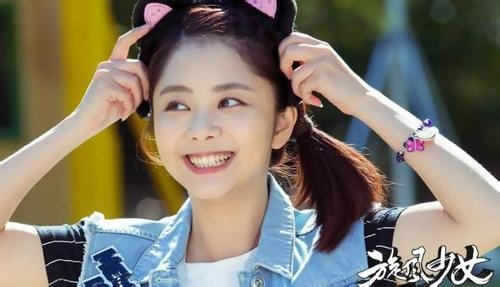 Những mỹ nhân mang danh nấm lùn nhưng vô cùng thành công trong Cbiz