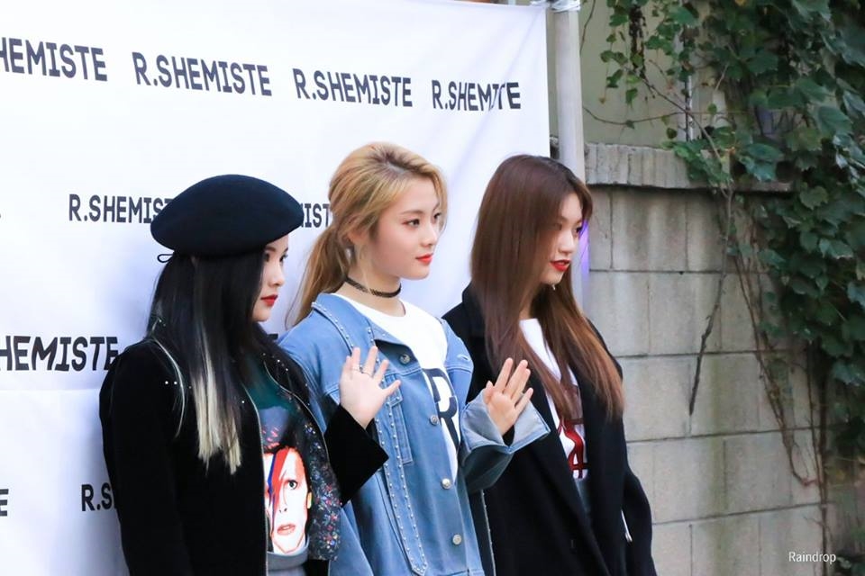 Những ngôi sao trẻ tuổi nổi bật nhất Seoul Fashion Week