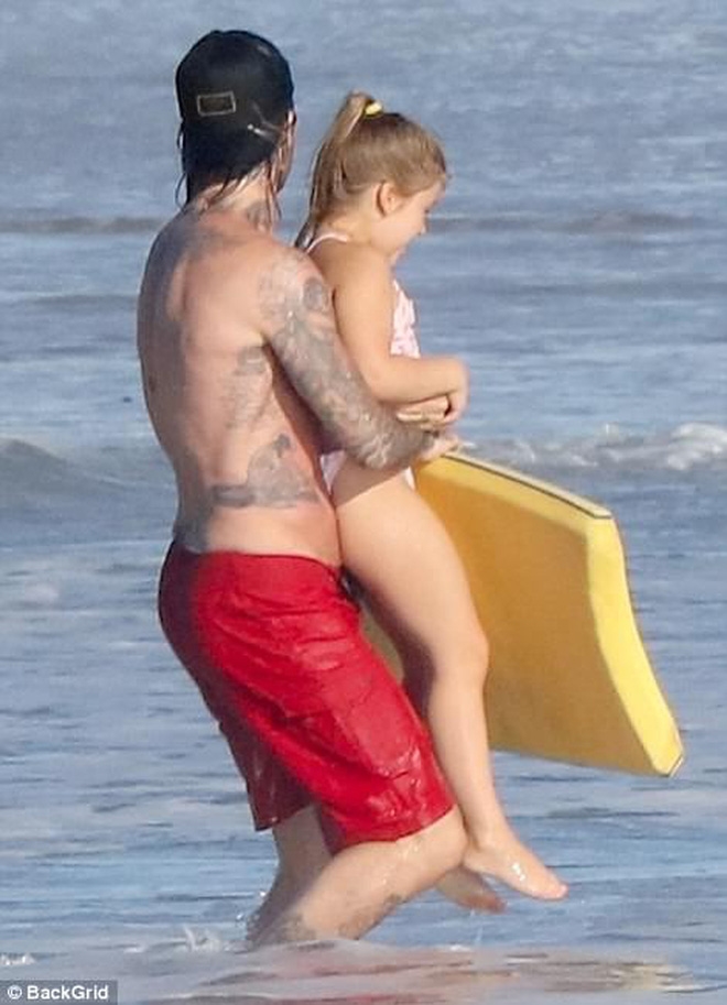 Hình ảnh “phổng phao” của Harper Beckham khi lên 6 tuổi