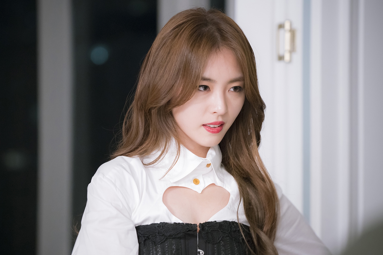 Lee Yeon Hee xinh đẹp trong drama mới 'The Package'