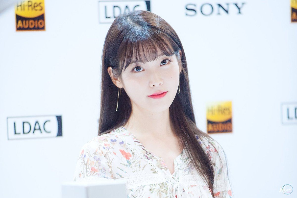 Top 10 sao Hàn xinh nhất khi để mái lưa thưa
