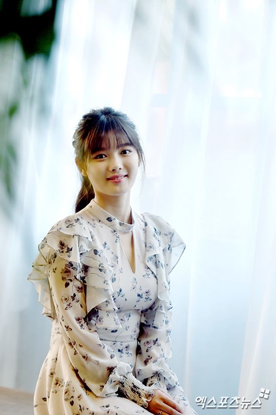 Top 10 sao Hàn xinh nhất khi để mái lưa thưa