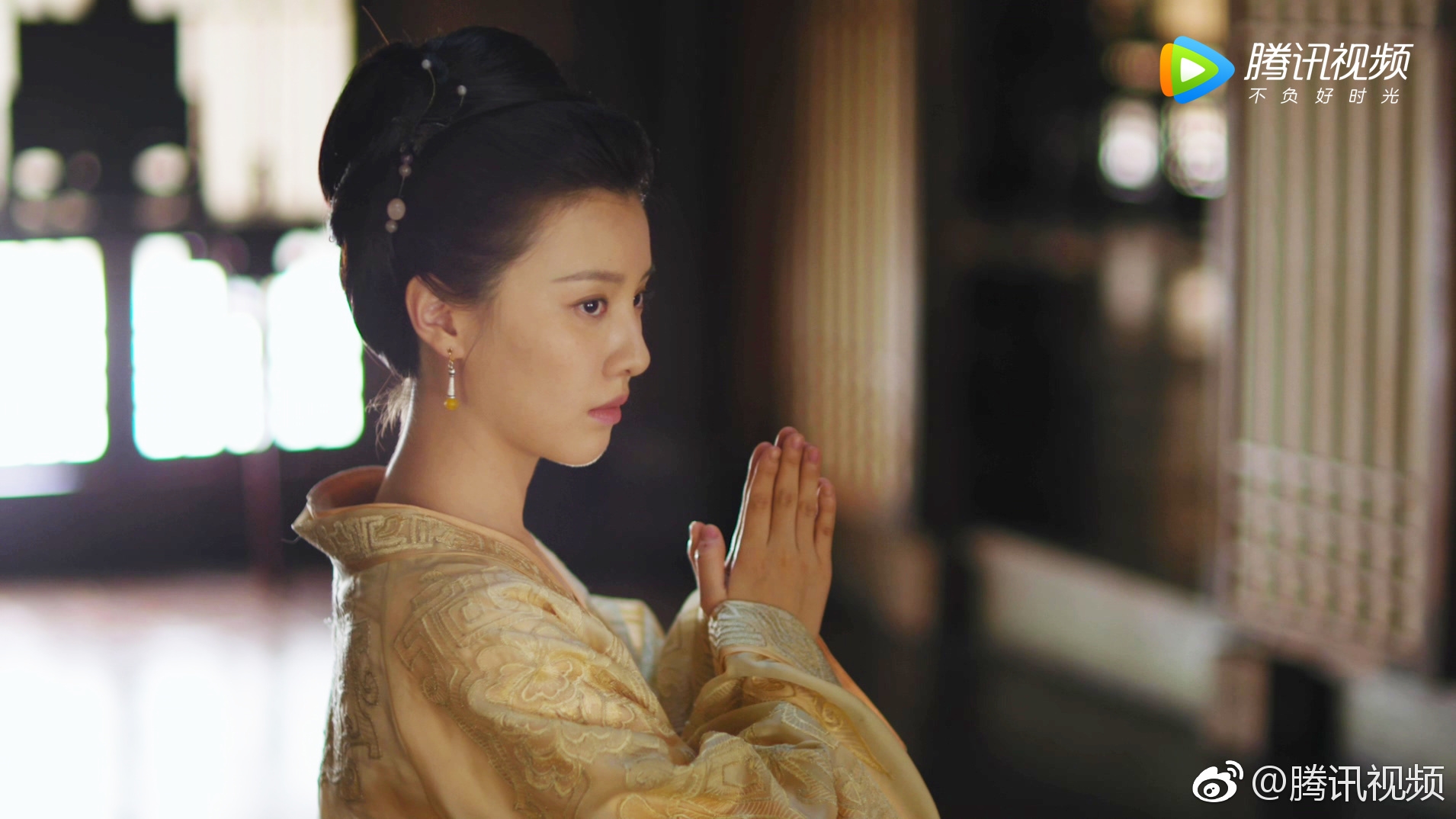 Cùng tung teaser, Minh Lan Truyện và Trấn Vong Ưu cùng gây bão MXH