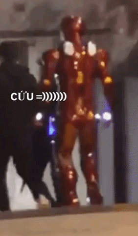 Choáng váng với số tiền Chanyeol bỏ ra để tậu áo giáp Iron Man