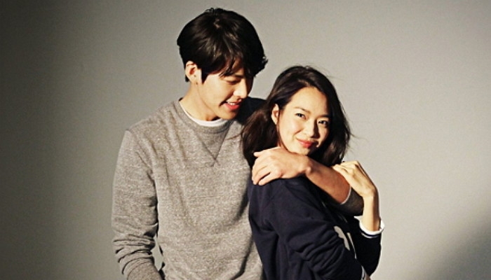 Ngưỡng mộ tình cảm của cặp đôi Kim Woo Bin - Shin Min Ah