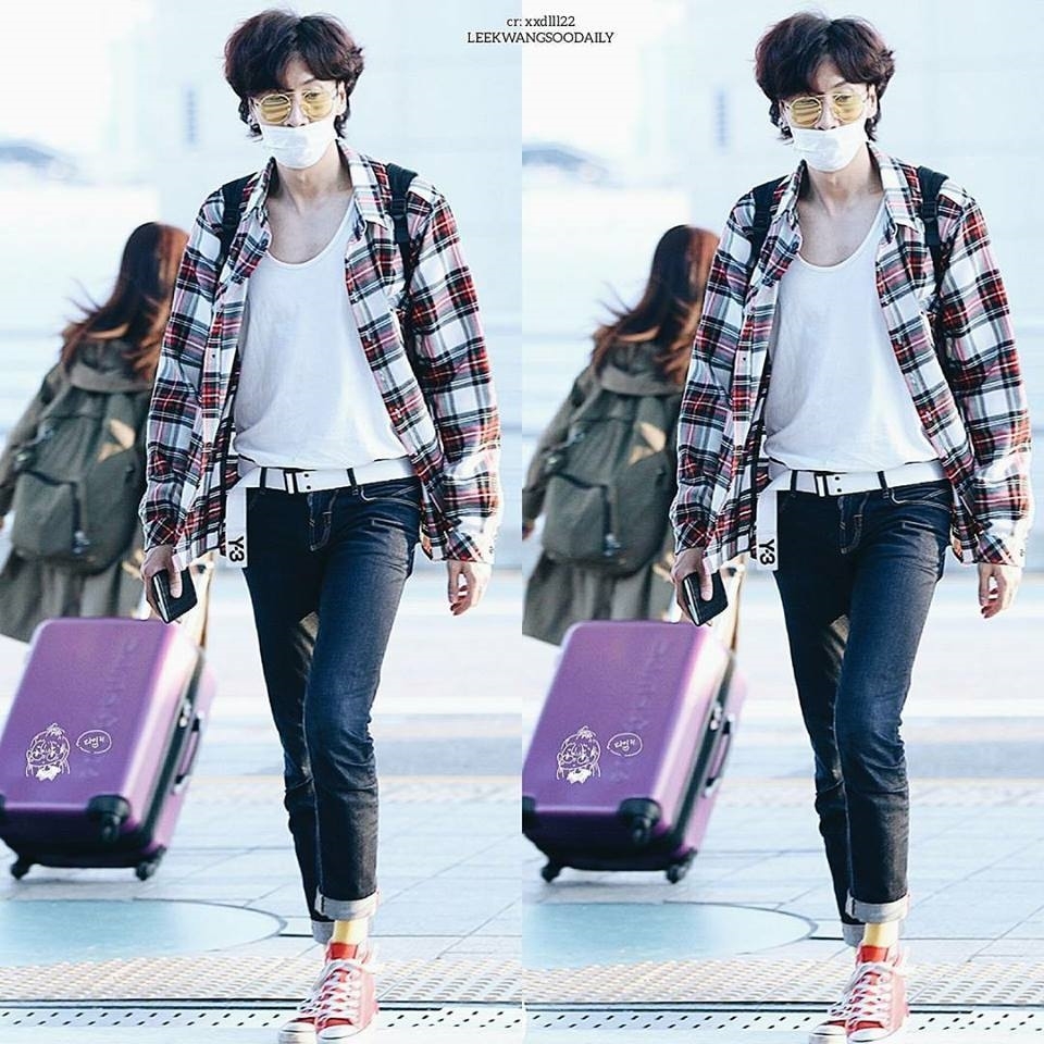 Hươu cao cổ Lee Kwang Soo và HaHa xuất hiện cực điển trai