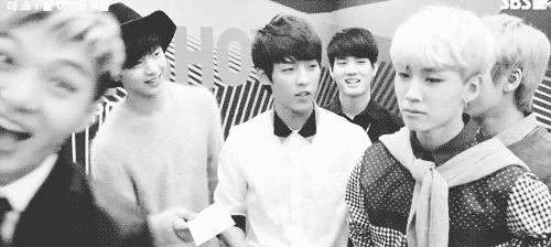 Những nhóm nhạc "thừa muối" nhất Kpop