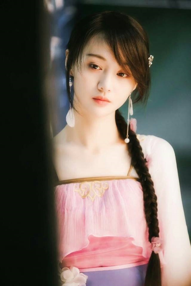Dân mạng truyền tay video game của Trịnh Sảng: đẹp hoàn hảo