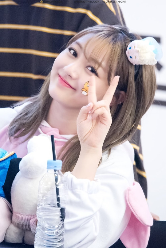 Cư dân mạng “tự vả” sau khi ngắm nhan sắc của Twice Jihyo hậu giảm cân