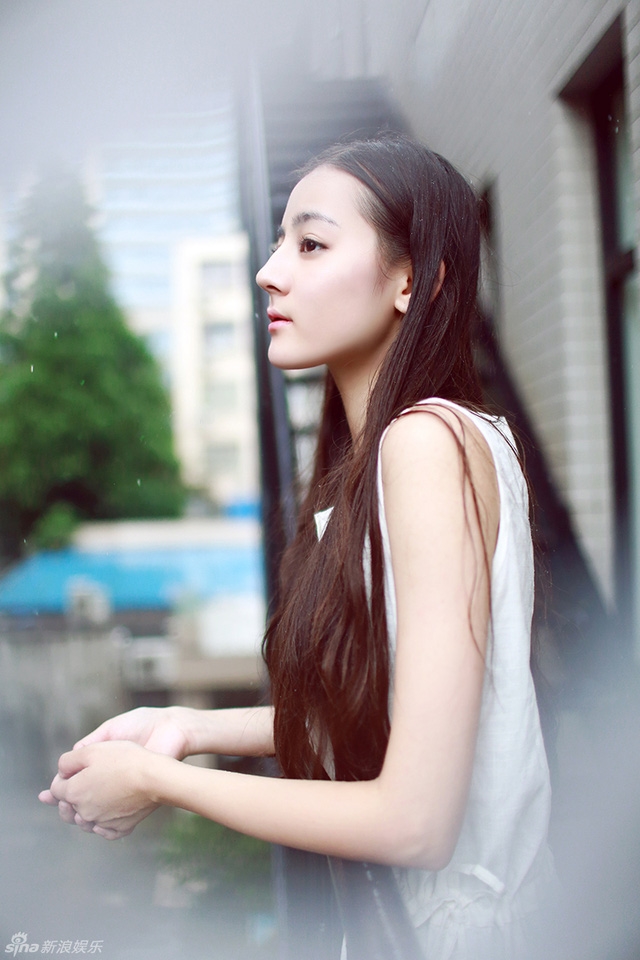 Cân đo đong đếm những chiếc mũi 'đắt giá' của mỹ nhân