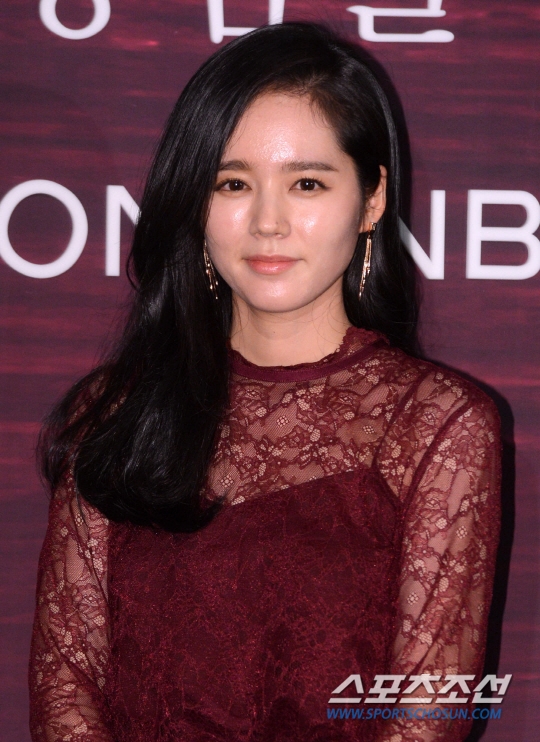 Nữ thần tái xuất, Han Ga In lâu rồi mới gặp vẫn trẻ đẹp chẳng khác xưa