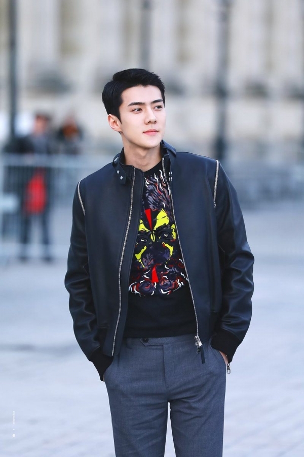 EXO được Tạp chí Vogue khen ngợi