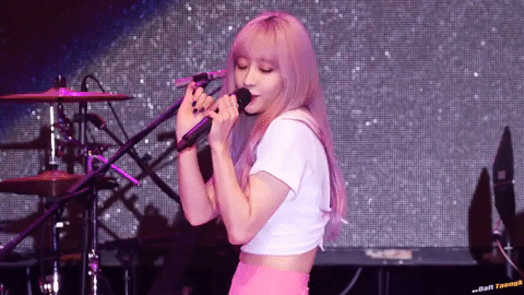 Đâu chỉ có Hani, Kpop còn một loạt 'nữ thần fancam' xuất sắc thế này