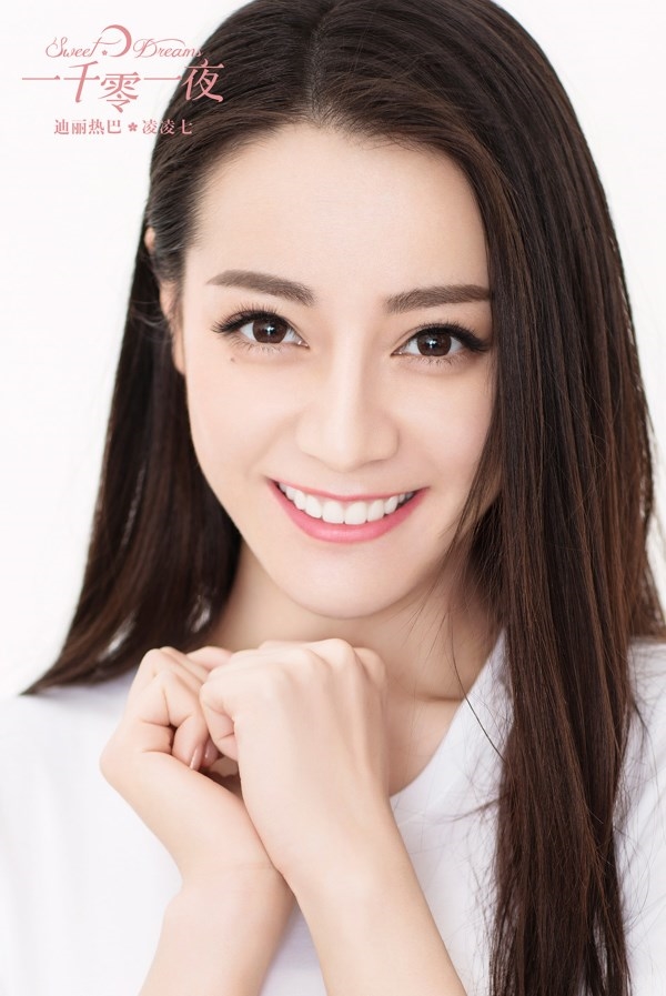 Mỹ nhân 9x nào sẽ trở thành 'nữ hoàng rating' của Cbiz trong năm 2018?