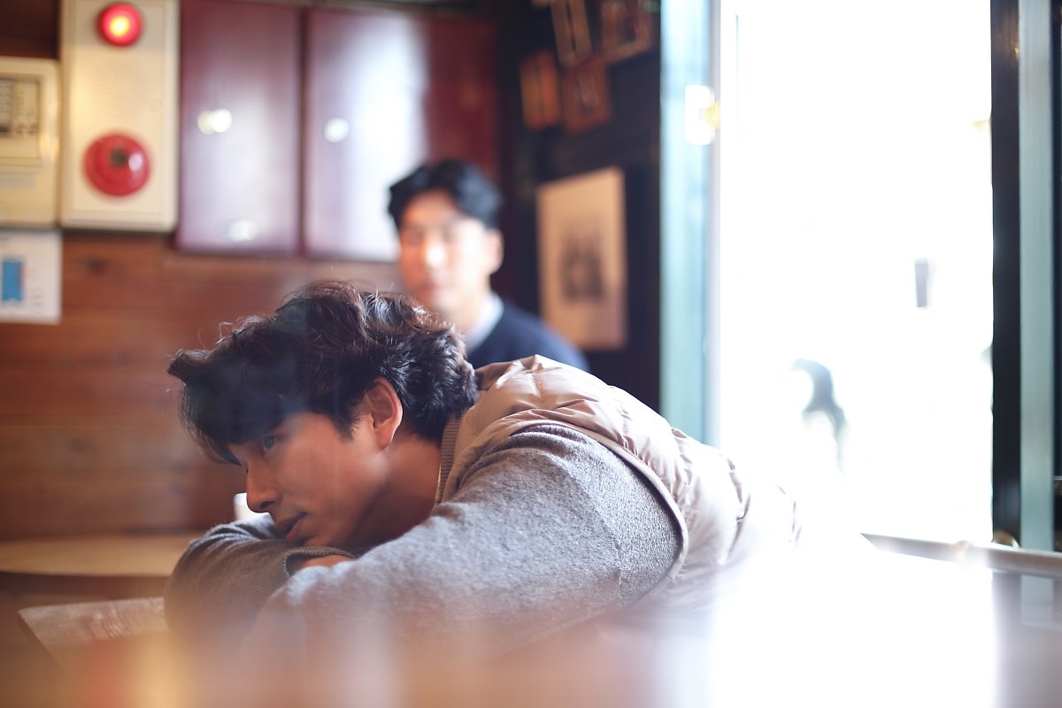 Gong Yoo khoe ảnh du lịch Nhật Bản đẹp mê hồn