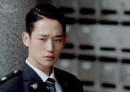 7 lý do để yêu chàng trai có nụ cười trong suốt Jung Hae In