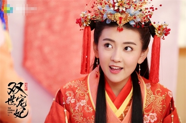 Phì cười hậu trường các đoàn làm phim nghèo rớt mùng tơi