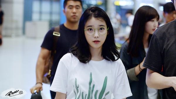 Thần tượng đeo kính Nobita, người đáng yêu người trí thức