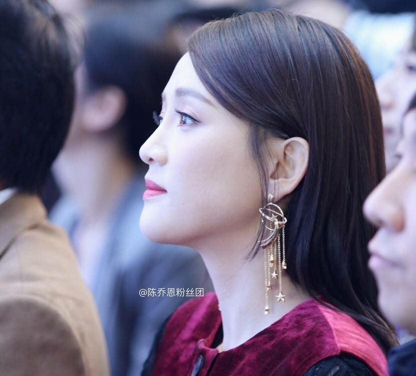 Cứ mỗi lần xuất hiện Trần Kiều Ân lại gây sốt vì nhan sắc ngọt ngào