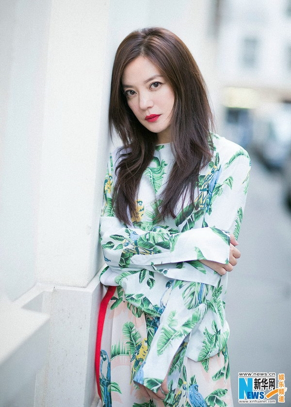 Nhan sắc và gu thời trang cực chất của dàn mỹ nhân Hoa ngữ mùa thu