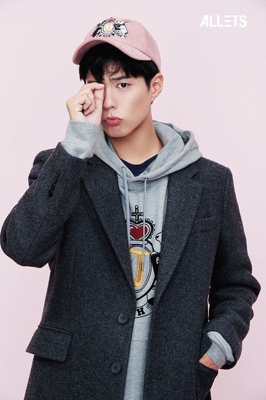 Park Bo Gum gây sốt với hình ảnh mỹ nam thiếu niên trong quảng cáo mới