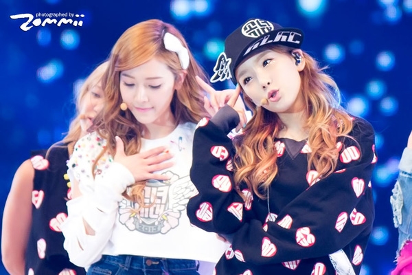 Kim Taeyeon đích thực là chị đại số một trong Kpop