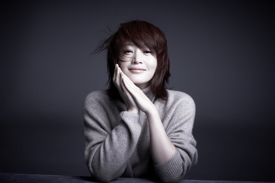 Kim Hye Soo chia sẻ cảm xúc khi lột xác hoàn toàn trong movie mới