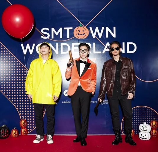 Cùng ngắm nhìn các idol nhà SM hoá thân xuất thần trong tiệc Halloween