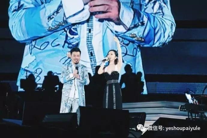 Nghệ sĩ Hoa Ngữ tổ chức live show âm nhạc