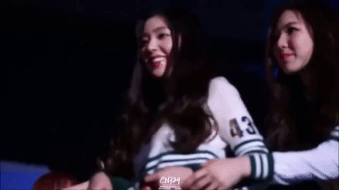Những thánh nữ hậu đậu, vụng về siêu cấp của Kpop