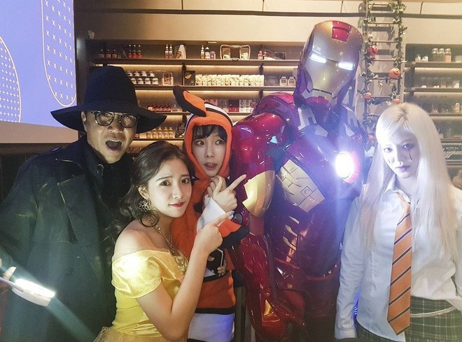 Cùng ngắm nhìn các idol nhà SM hoá thân xuất thần trong tiệc Halloween