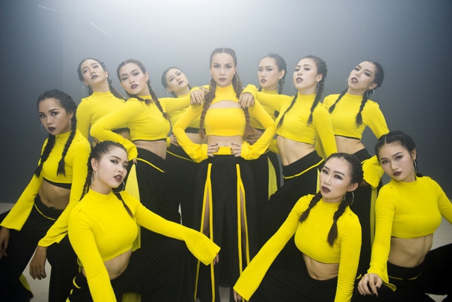 Bi hài những câu chuyện hậu trường “thâm cung” của những MV Vpop