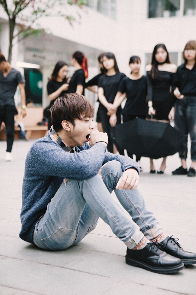 Bi hài những câu chuyện hậu trường “thâm cung” của những MV Vpop