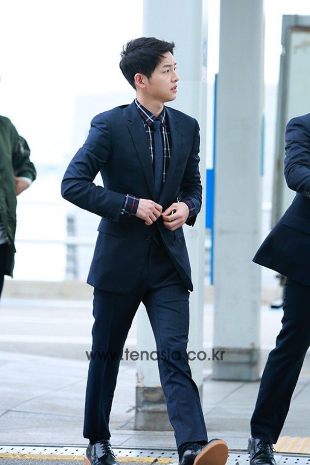 Song Joong Ki sẽ tham dự MAMA 2017 tại Hong Kong