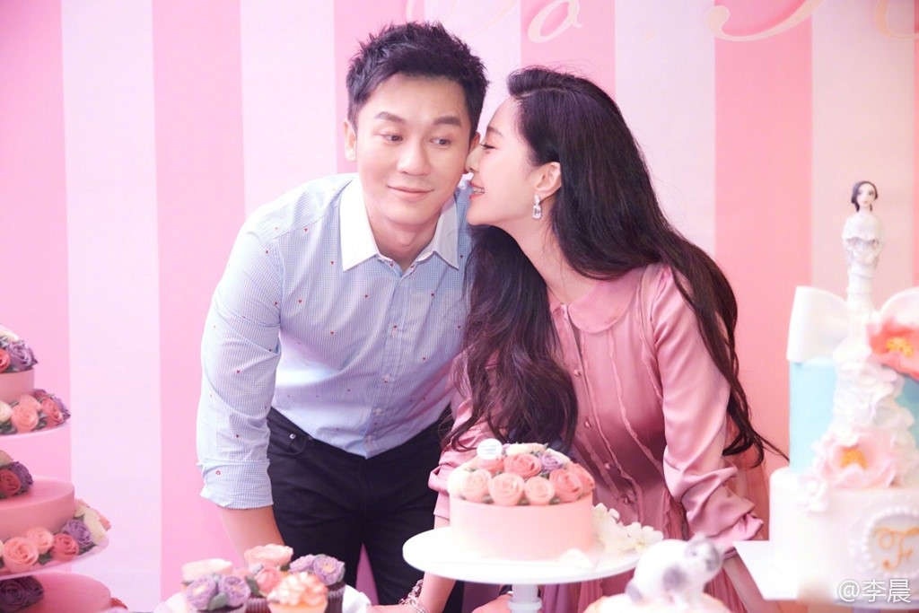Những sự kiện gây chấn động làng giải trí Hoa ngữ trong năm 2017