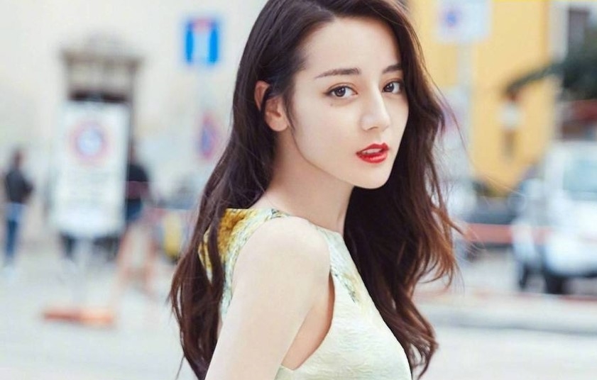 Địch Lệ Nhiệt Ba dính nghi án hợp tác cùng nam thần Ngô Diệc Phàm