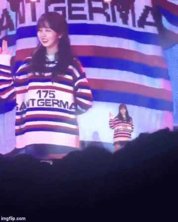 Fanmeeting ở Đài Loan:So Hyun nhảy gashina phiên bản siêu đáng yêu