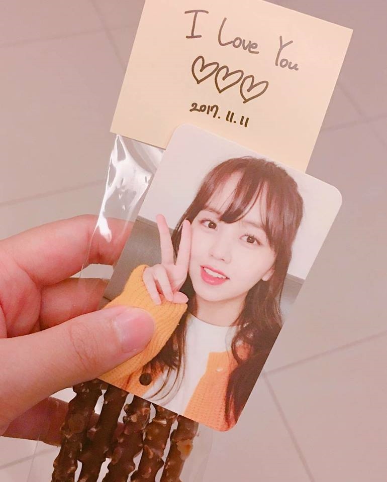 Fanmeeting ở Đài Loan:So Hyun nhảy gashina phiên bản siêu đáng yêu
