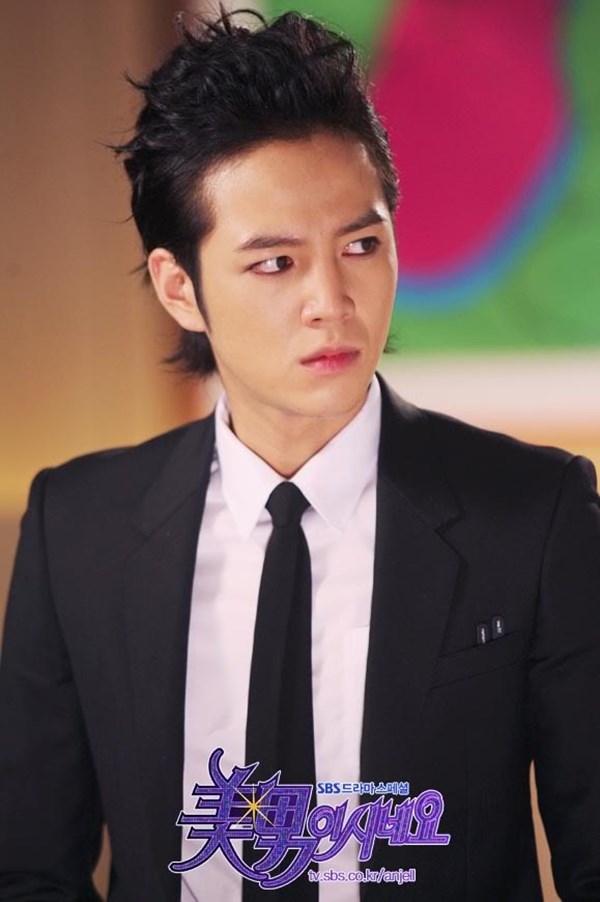Jang Geun Suk bỗng hóa ẻo lã, nhan sắc bị tụt dốc không phanh