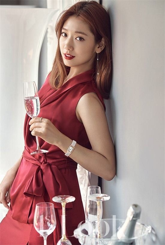 Thảm đỏ AAA sắp tới: Yoona và Lee Seung Gi cùng xuất hiện