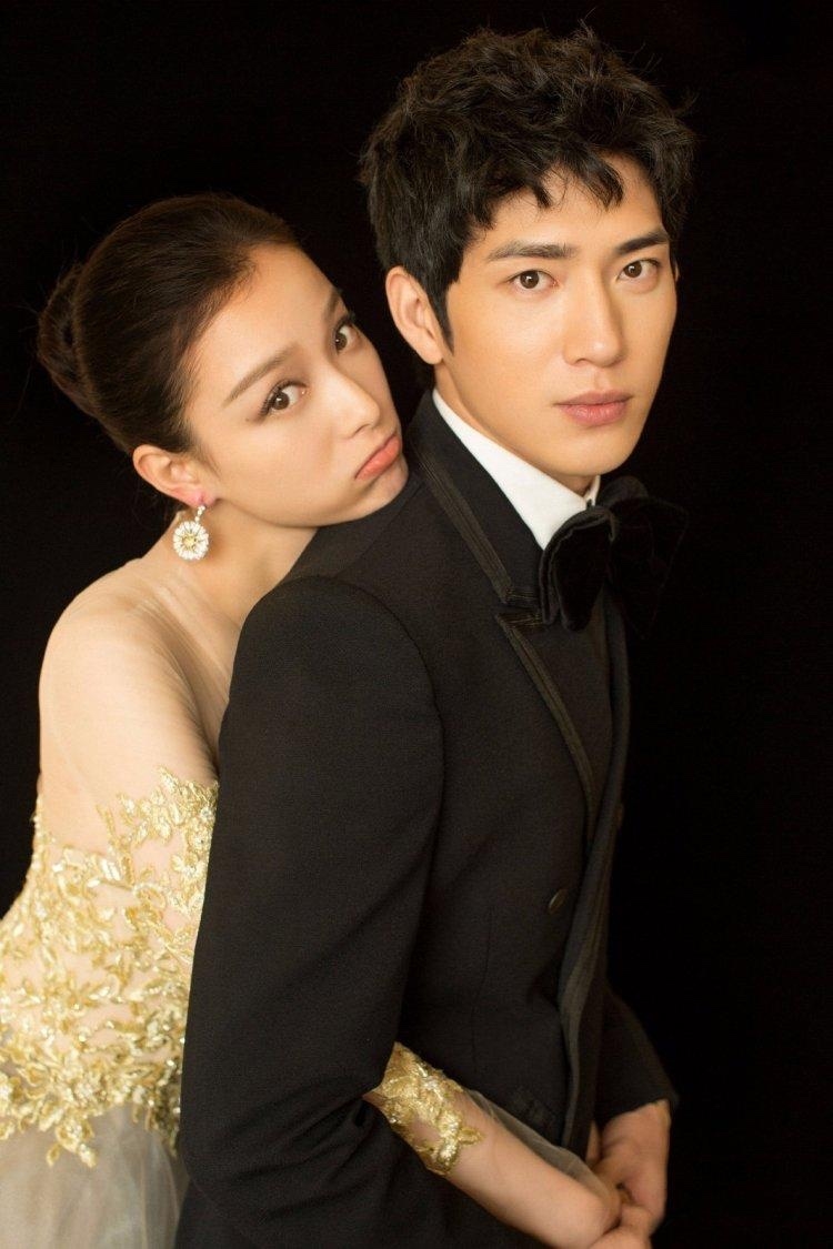 Huỳnh Hiểu Minh - AngelaBaby được tôn làm 'thánh mai mối'