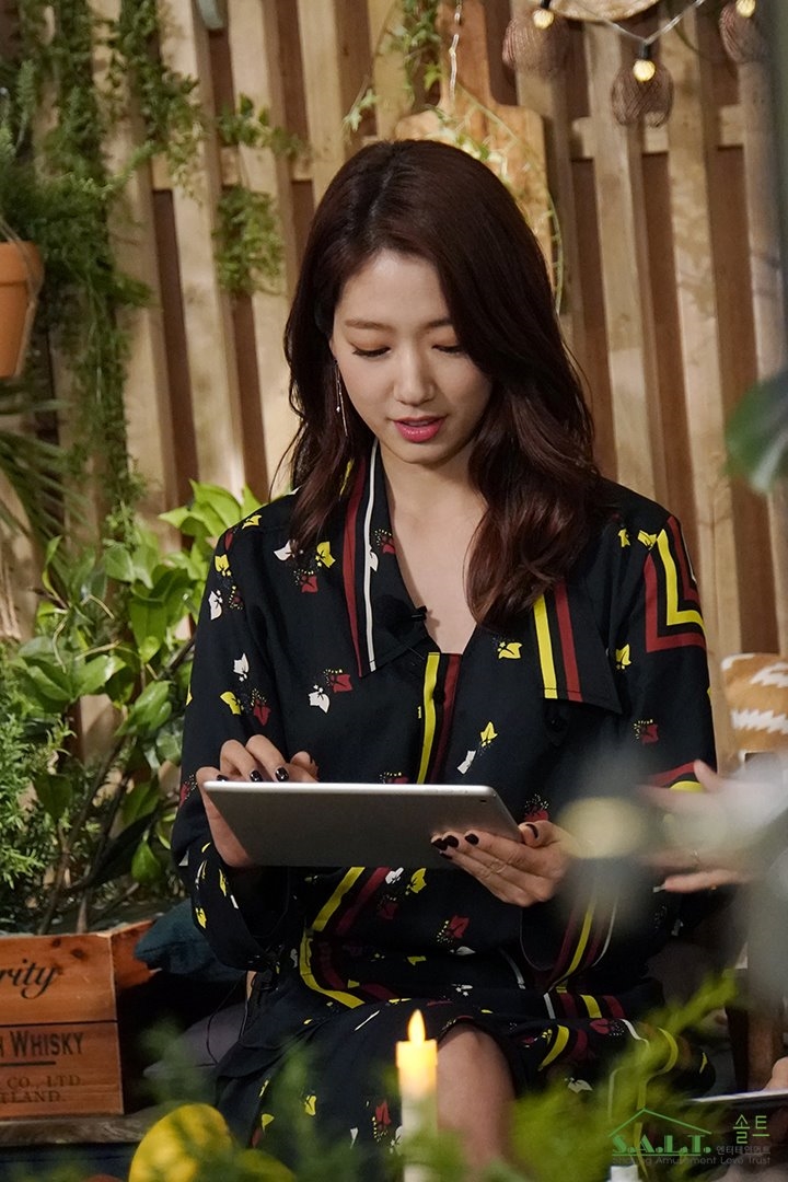 Park Shin Hye xinh như thiên thần trong sự kiện quảng bá movie mới