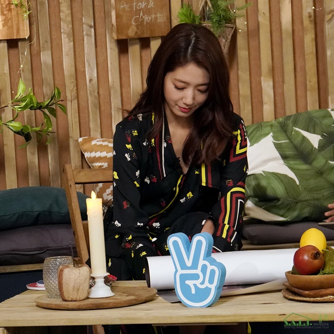 Park Shin Hye xinh như thiên thần trong sự kiện quảng bá movie mới