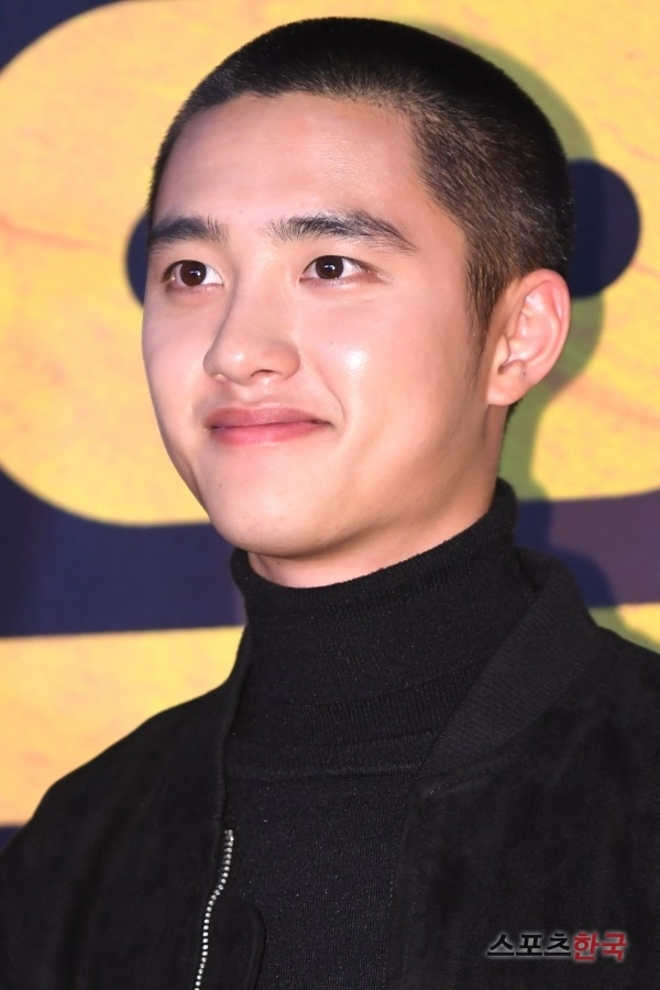 Mỹ nhân 'She was pretty' tái xuất sang chảnh, dàn mỹ nam EXO gây sốt