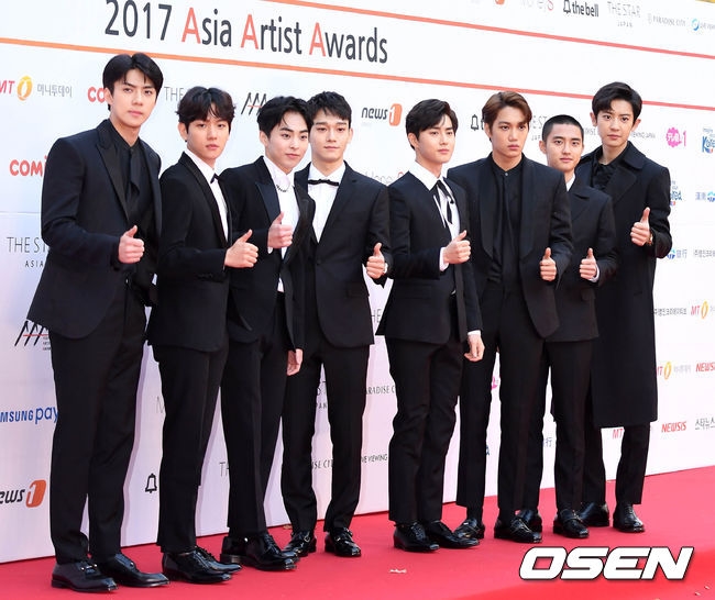 Dàn sao khủng 'dàn trận' trên thảm đỏ 'Asia Artist Awards 2017'