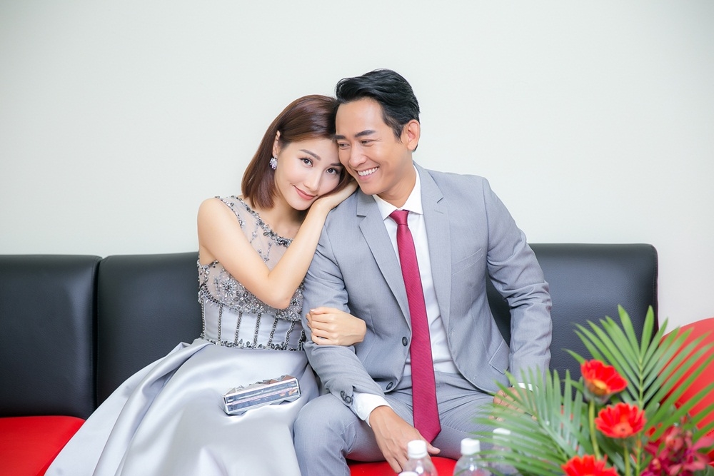 Những cặp đôi bị đồn đoán phim giả tình thật trong showbiz Việt