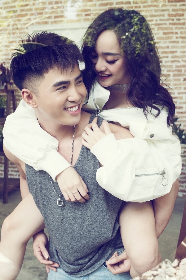 Những cặp đôi bị đồn đoán phim giả tình thật trong showbiz Việt