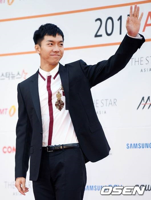 Cuối cùng cũng được chứng kiến Lee Seung Gi và Yoona 'hội ngộ'