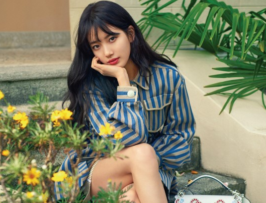 Suzy khi bất ngờ “đụng độ” bạn gái cũ của Lee Min Ho trên thảm đỏ
